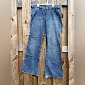 Lane Bryant Venezia Blue Flare Jeans, New with tags. Size 2 Average.